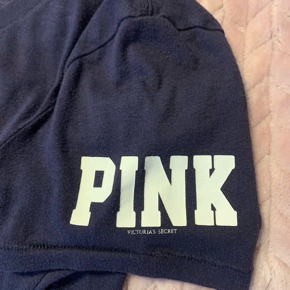 Boston Red Sox woman’s short sleeve tee shirt made by Victoria secret - Picture 4 of 6